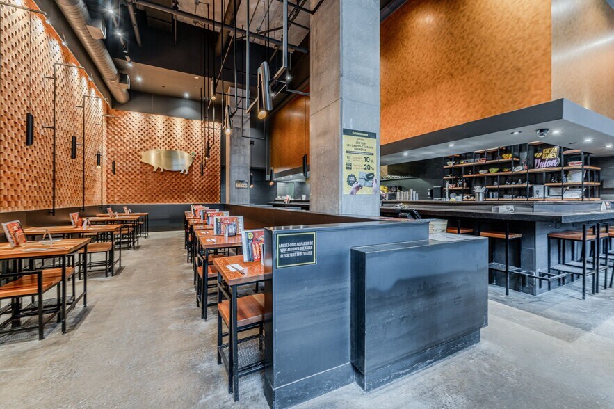 More Photos Of 1202 Av Union, Montréal Apartments For Sale