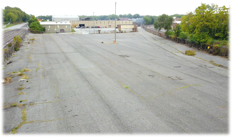 More Photos Of 602 S Cottage Ave, Independence Land For Lease