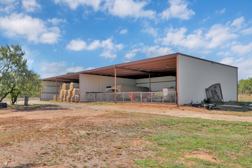 More Photos Of 10000 FM 209, Graham Land For Sale