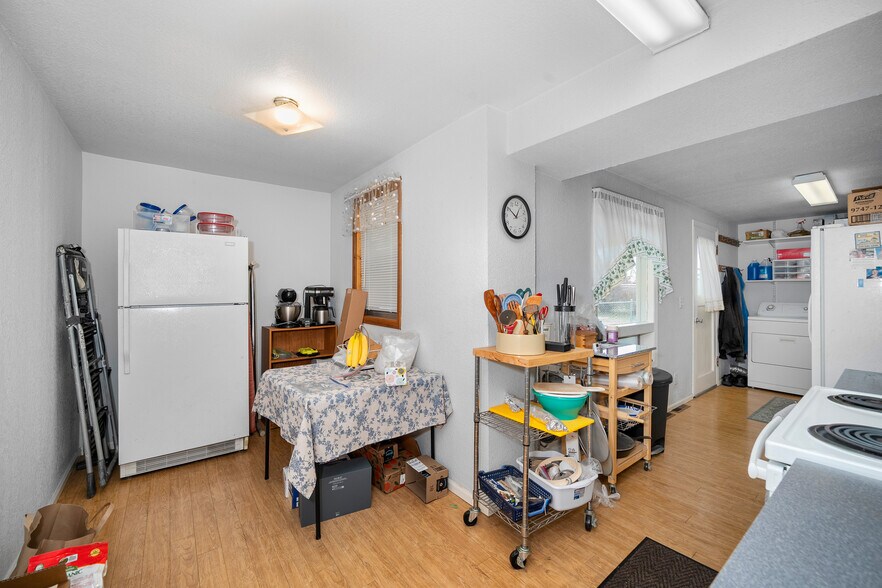 More Photos Of 19011 E Appleway Ave, Greenacres Auto Repair For Sale