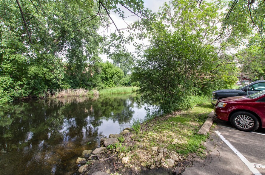 More Photos Of 8700 W 36th St, Saint Louis Park Office For Lease