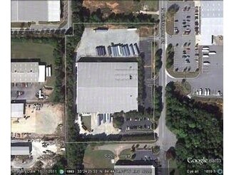More Photos Of 105 N Christopher Ct, Newnan Warehouse For Lease