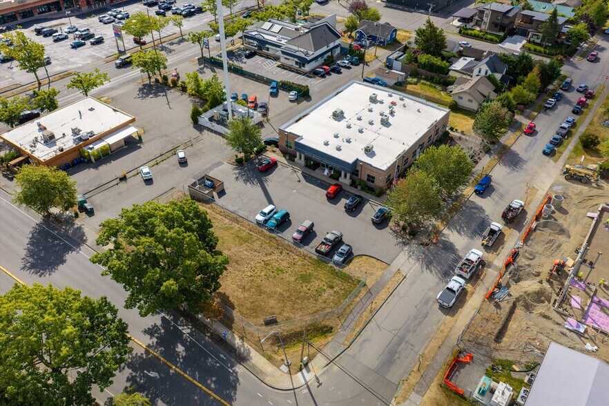 More Photos Of 710 Alabama St, Bellingham Office For Sale