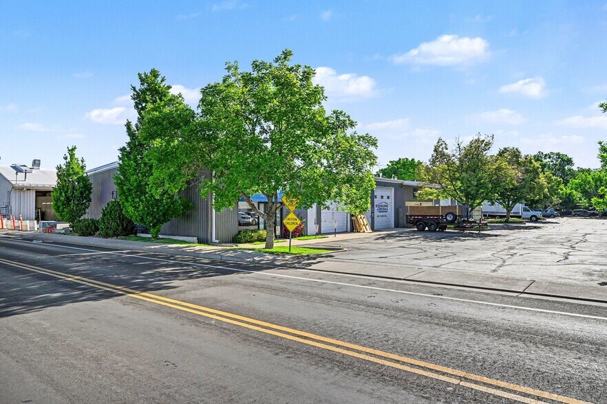 More Photos Of , Fort Collins Industrial For Sale