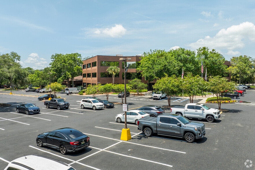 More Photos Of 8665 Baypine Rd, Jacksonville Unknown For Lease