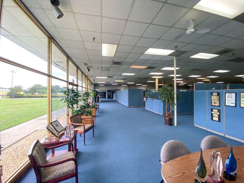 More Photos Of 2521 N Church St, Rocky Mount Warehouse For Lease