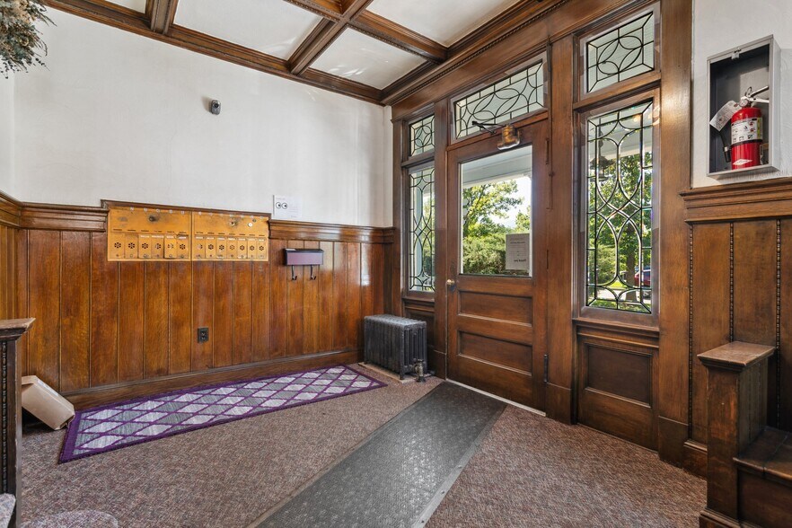 More Photos Of 1215 N Nevada Ave, Colorado Springs Apartments For Sale