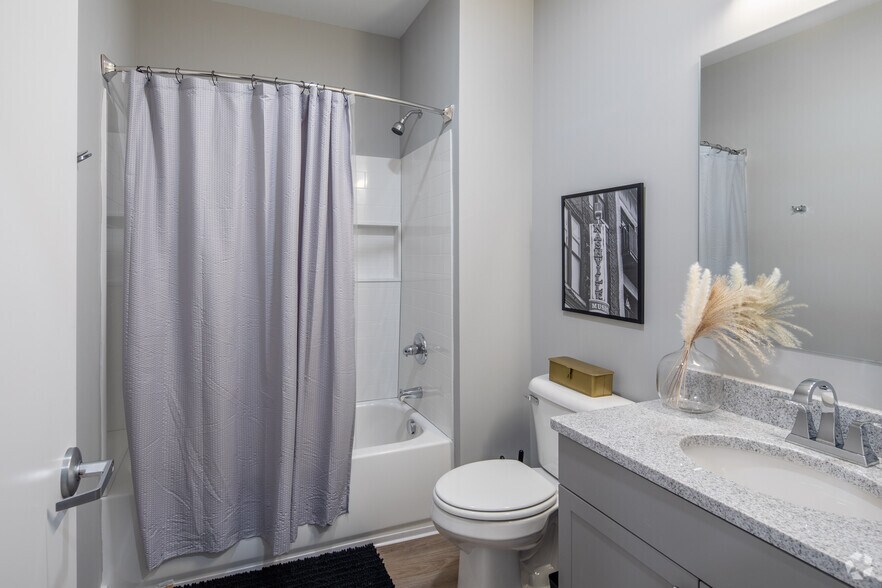 More Photos Of 4040 Travis Dr, Nashville Apartments For Sale