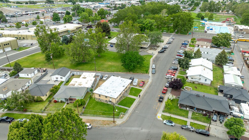 More Photos Of 1304 W Hopkins St, Pasco Apartments For Sale