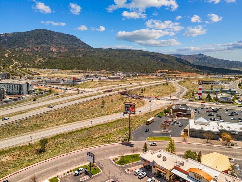 More Photos Of 1166 S Sage Dr, Cedar City Storefront For Lease