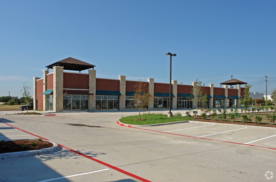 More Photos Of 920 S Belt Line Rd, Coppell General Retail For Lease
