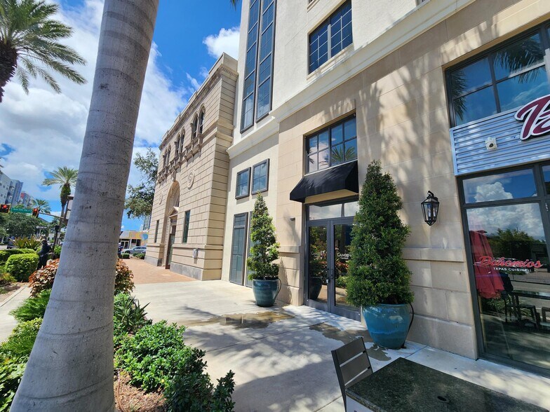 More Photos Of 895 Central Ave, Saint Petersburg Office For Lease