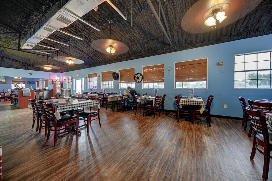 More Photos Of 23473 FM 39, Iola Restaurant For Sale