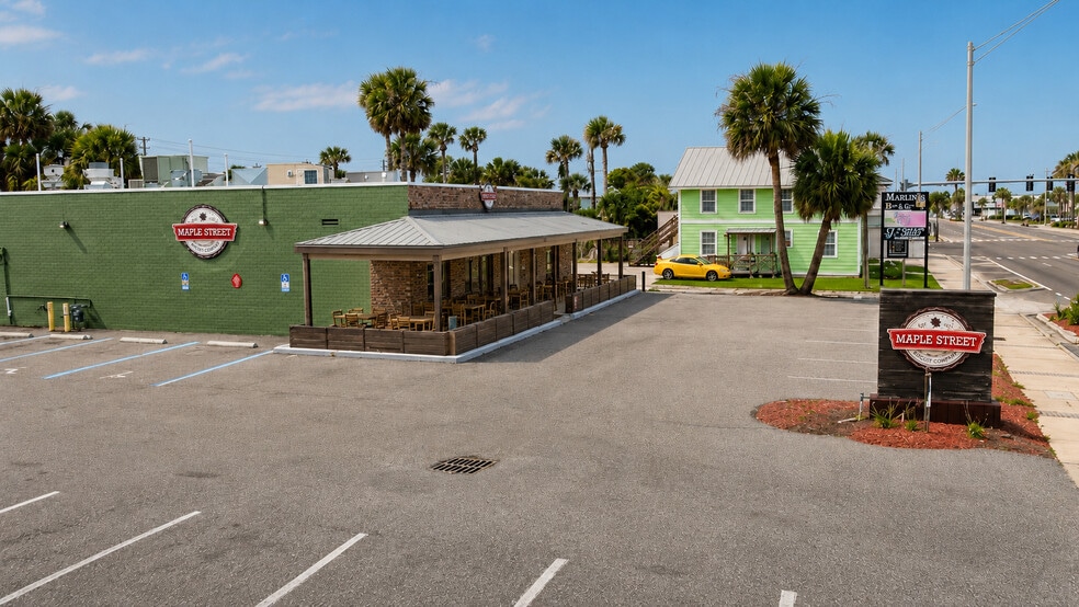 More Photos Of 410 N 3rd St, Jacksonville Beach Restaurant For Lease