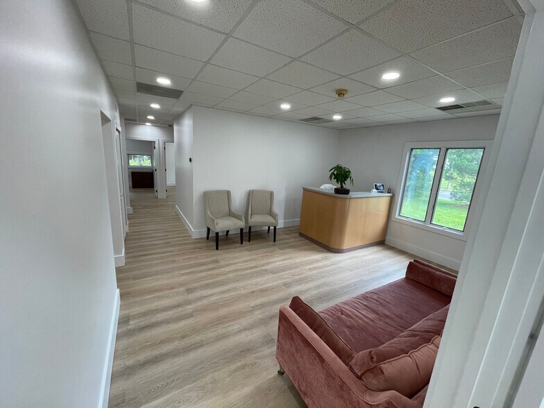 More Photos Of 200 Haddonfield Berlin, Gibbsboro Office For Sale