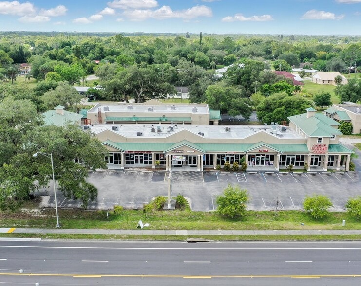 More Photos Of 505 W Hickpochee Ave, LaBelle Unknown For Lease