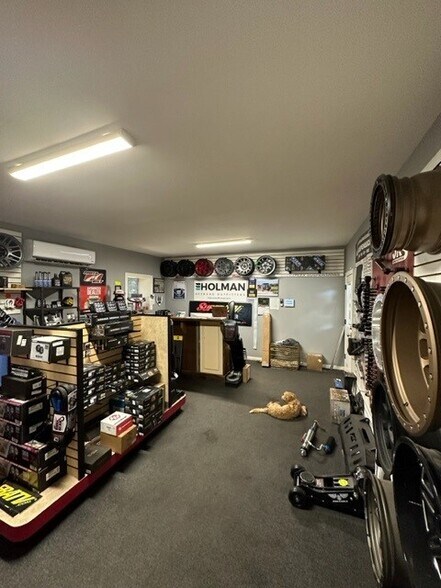 More Photos Of 5412 State Highway 317, Belton Warehouse For Lease