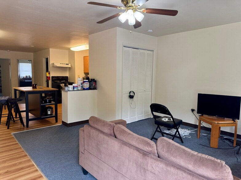 More Photos Of 250 E Water St, Slippery Rock Apartments For Sale