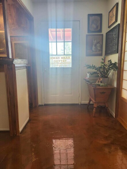 More Photos Of 424 Grand Ave, Bacliff Office For Sale