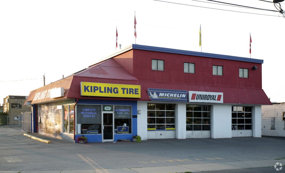 Primary Photo Of 837 Kipling Ave, Toronto Service For Lease