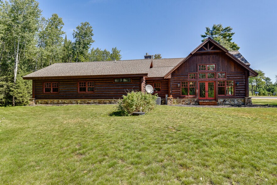 More Photos Of 5771 US Highway 45, Land O Lakes Office For Sale