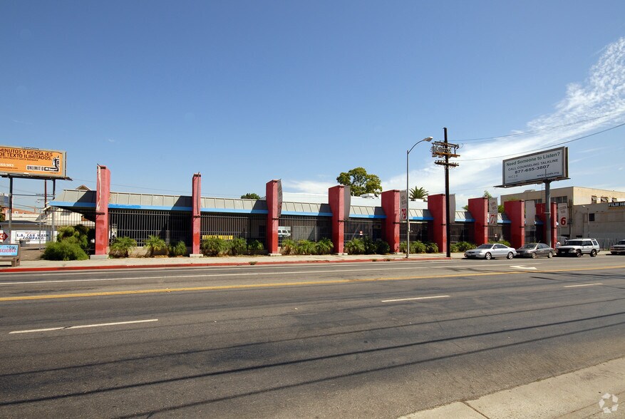 Primary Photo Of 6061 Santa Monica Blvd, Los Angeles Carwash For Sale