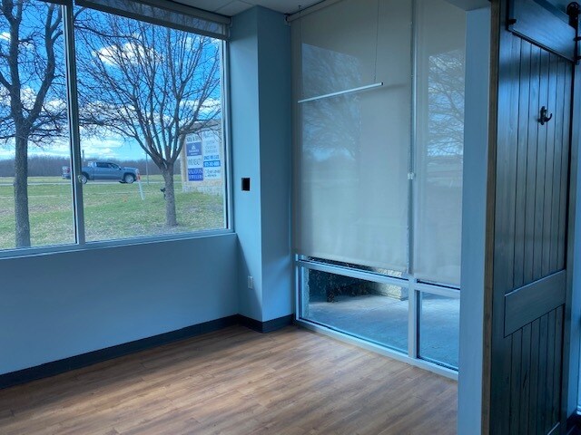 More Photos Of 5200 McDermott Rd, Plano Storefront Retail Office For Lease