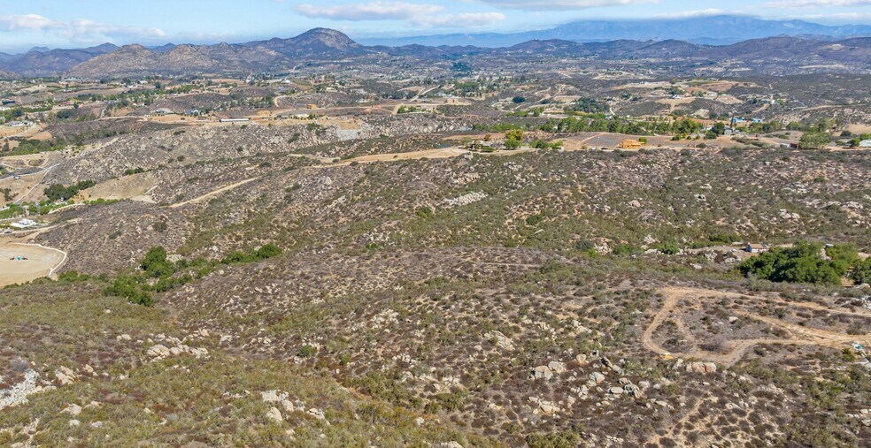 More Photos Of 39280.5 Calle Breve, Temecula Land For Sale