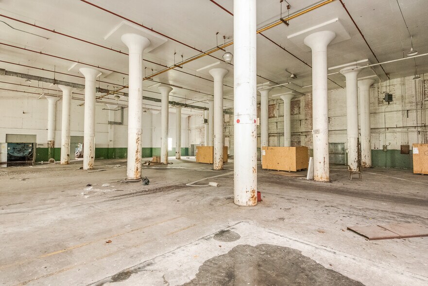 More Photos Of 224 Main St, Marseilles Industrial For Sale