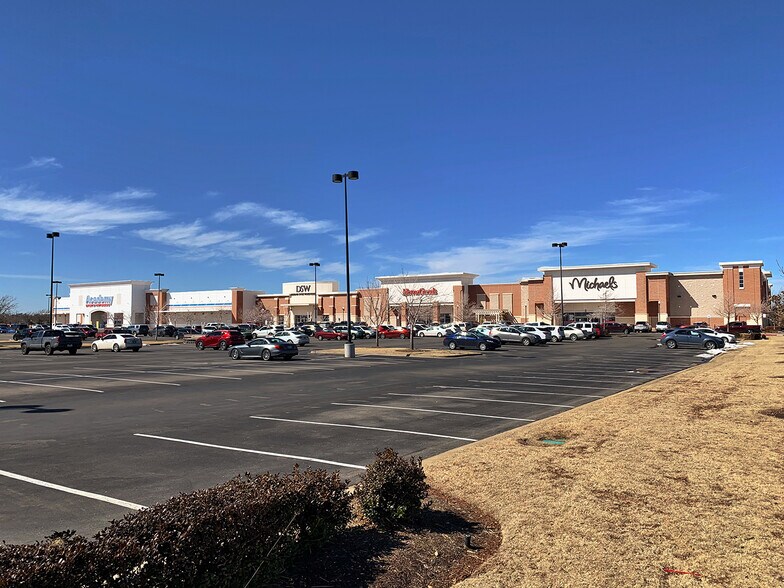 Primary Photo Of 1400 24th Ave NW, Norman Unknown For Lease