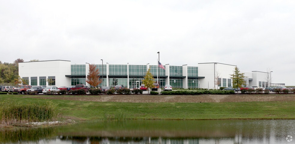 More Photos Of 1201 Columbia Rd, Plainfield Office For Lease