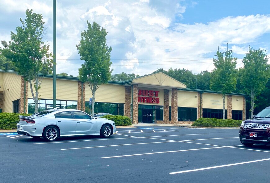 More Photos Of 11105 State Bridge Rd, Alpharetta Unknown For Lease