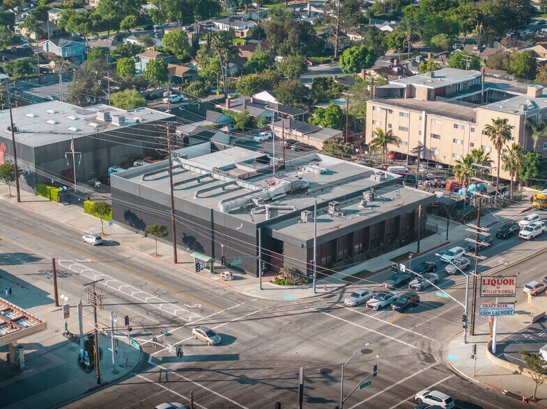 More Photos Of 1031 S Victory Blvd, Burbank Warehouse For Sale