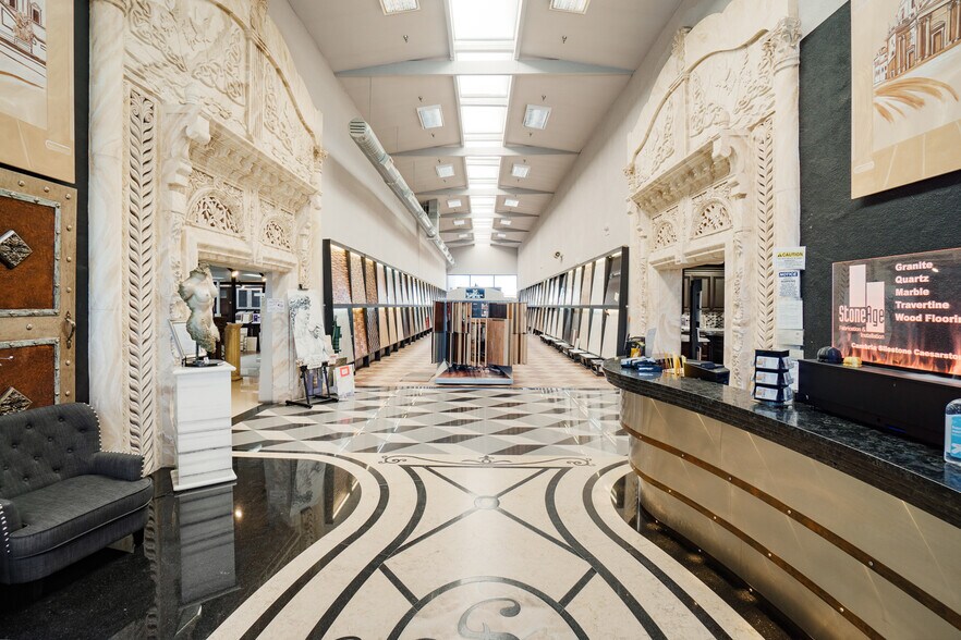 More Photos Of 1661-1701 S State College Blvd, Anaheim Manufacturing For Sale