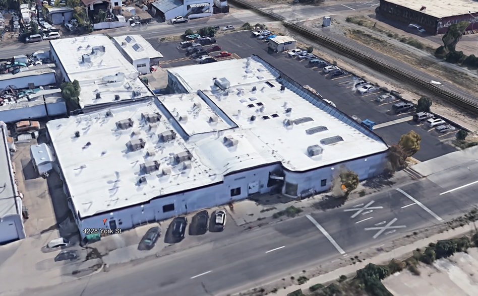 More Photos Of 4228 York St, Denver Warehouse For Sale