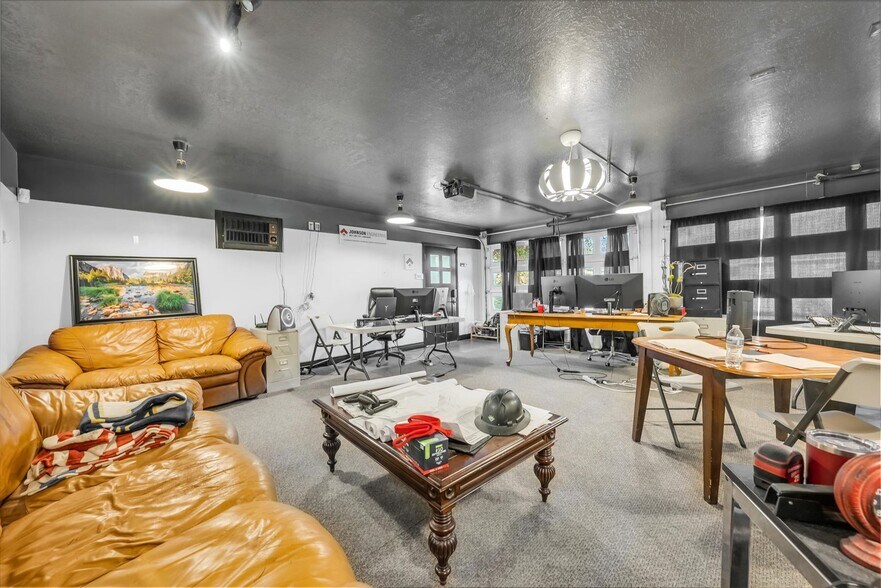 More Photos Of 1106 E 4500 S, Millcreek Office Residential For Sale