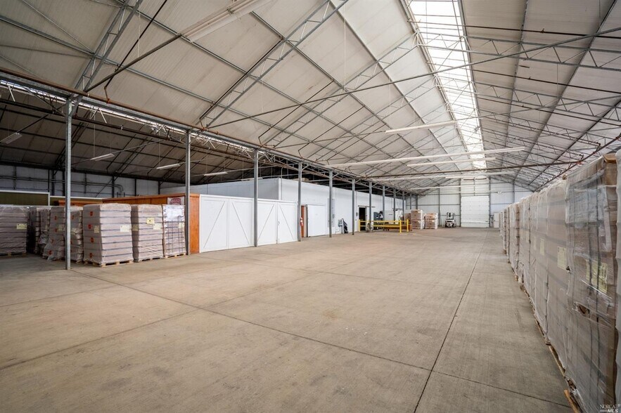 More Photos Of 6760 Pleasants Valley Rd, Vacaville Warehouse For Sale