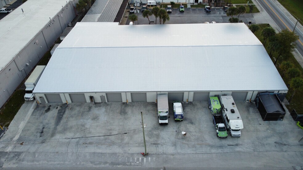 More Photos Of 440 Plumosa Ave, Casselberry Warehouse For Lease