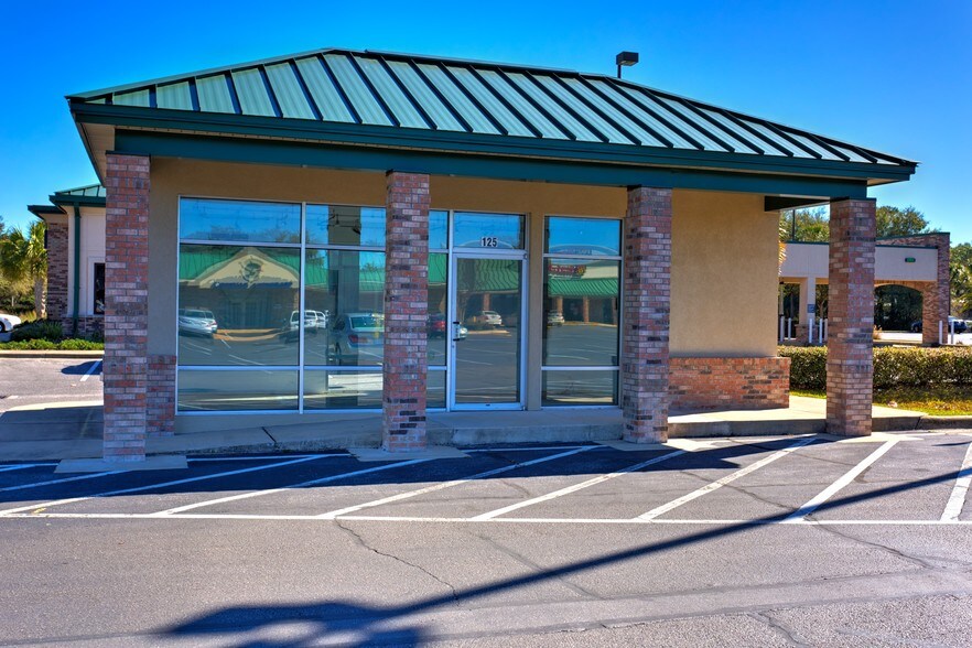 More Photos Of 111-119 Racetrack Rd NW, Fort Walton Beach Storefront For Lease