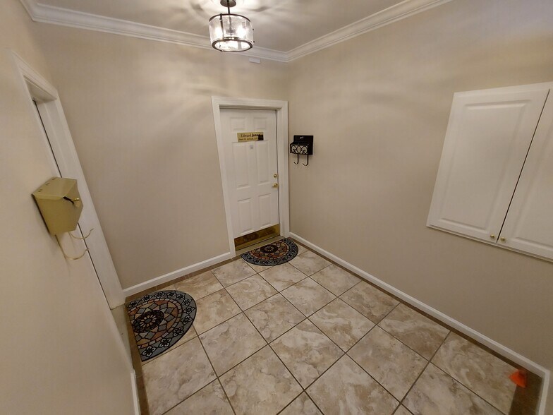 More Photos Of 511 Keisler Dr, Cary Office For Lease