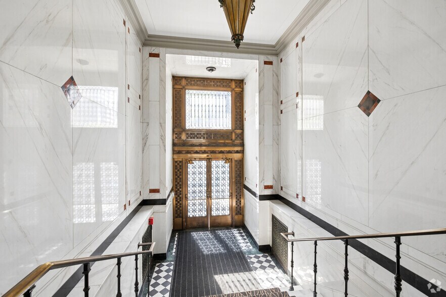 More Photos Of 225 E 16th Ave, Denver Office For Sale