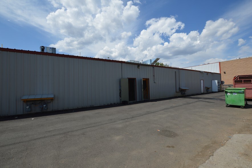 More Photos Of 800-810 N Main St, Gunnison Storefront Retail Office For Lease