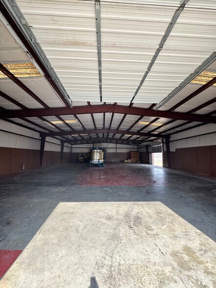 More Photos Of 1143 Airport Rd, Shelby Industrial For Lease