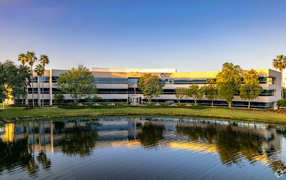 Primary Photo Of 100 Paramount Dr, Sarasota Office For Lease
