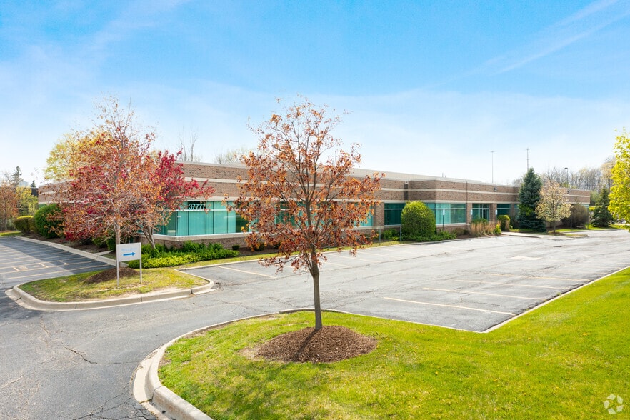 Primary Photo Of 37777 Interchange Drive, Farmington Hills Light Manufacturing For Lease