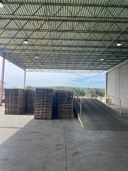 More Photos Of 1133 Wissler Rd, Mount Jackson Warehouse For Lease