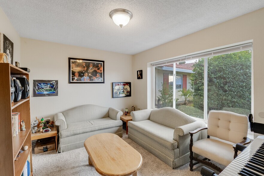 More Photos Of 150 Yorkshire Ct, Vallejo Apartments For Sale