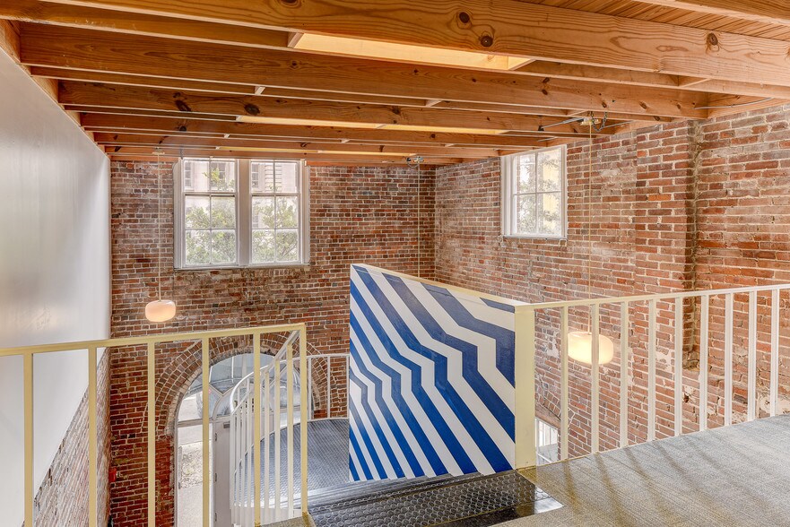 More Photos Of 220 E Forsyth St, Jacksonville Loft Creative Space For Lease