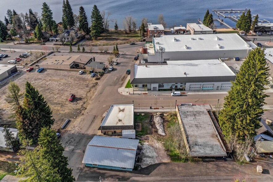 More Photos Of 200 Lenora St, McCall Storefront Retail Office For Sale