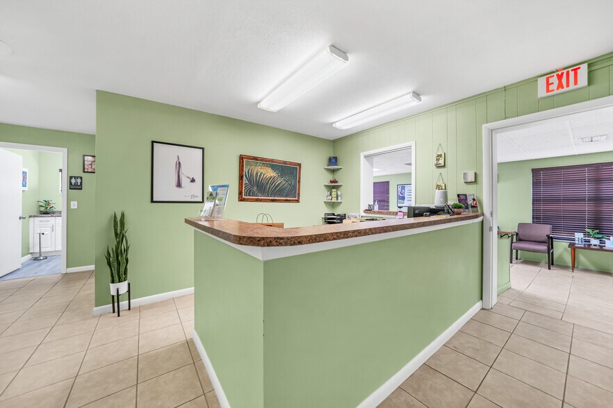 More Photos Of 303 E Gibson St, Arcadia Medical For Sale